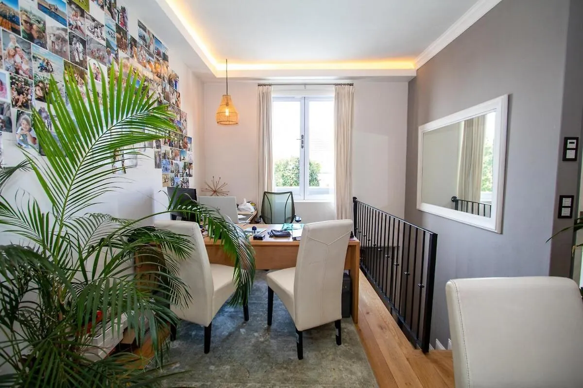 Holiday home Fresnaye Home On Ave La Croix Cape Town