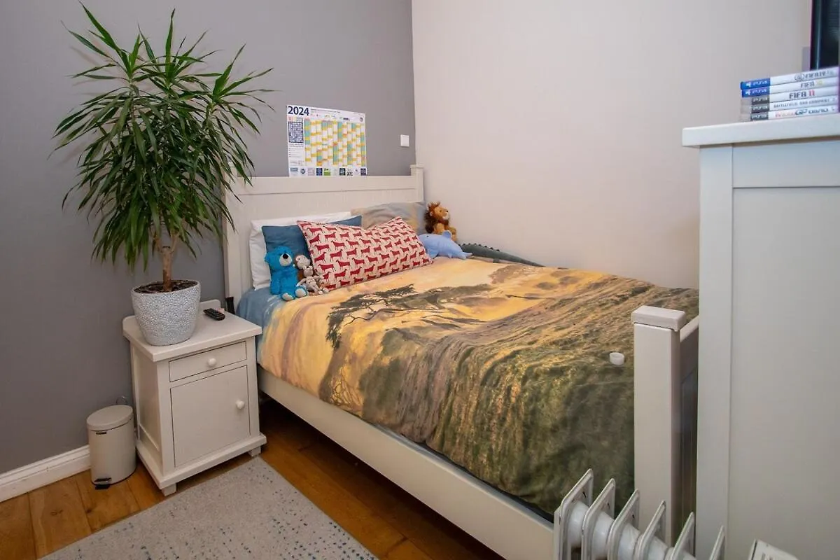 Holiday home Fresnaye Home On Ave La Croix Cape Town
